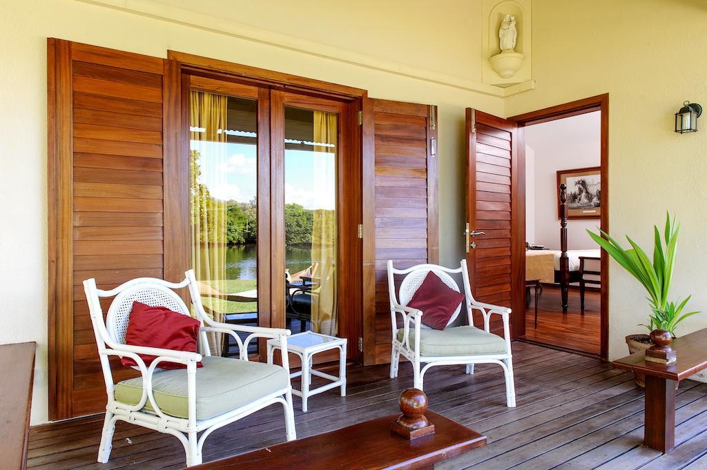 The River House Apartment Tamarin Room photo