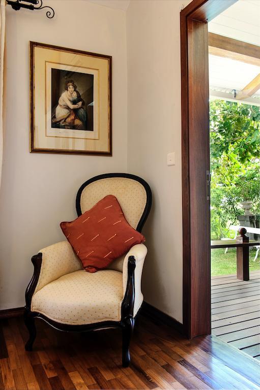 The River House Apartment Tamarin Room photo